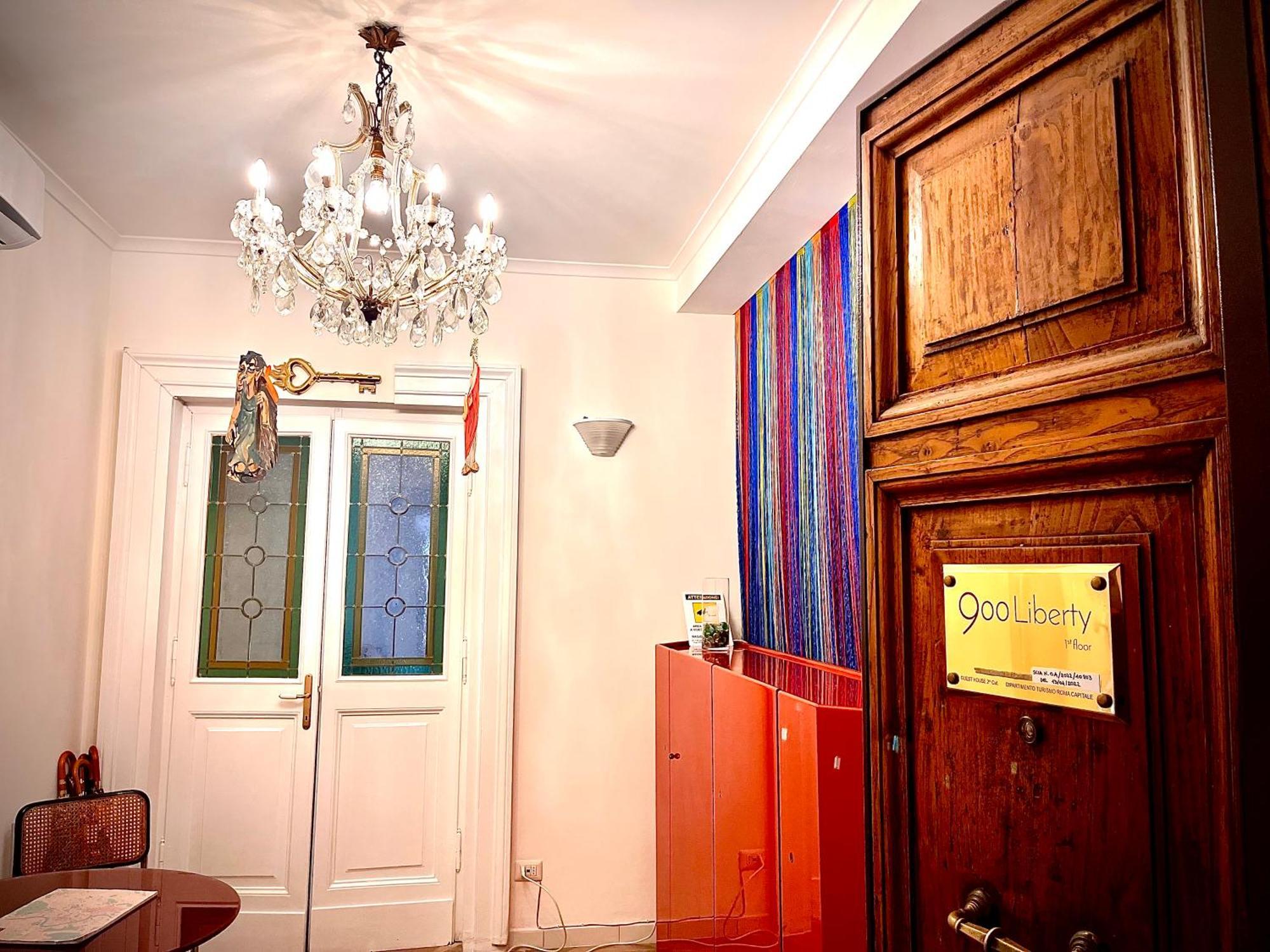 900 Liberty Rooms — Photos 1